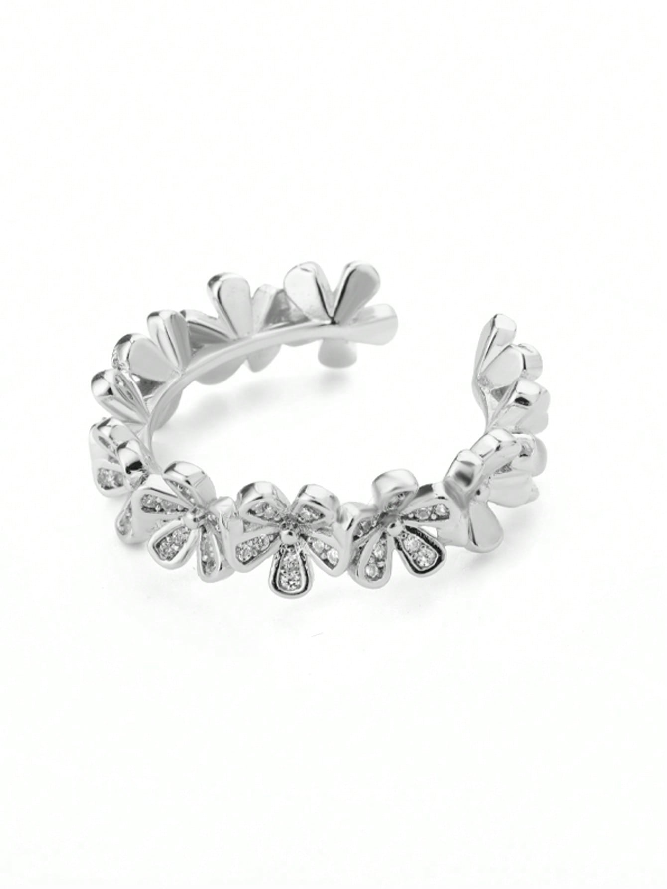 Gold-Plated Cubic Zirconia Flower Ring – Adjustable Luxury Jewelry for Women