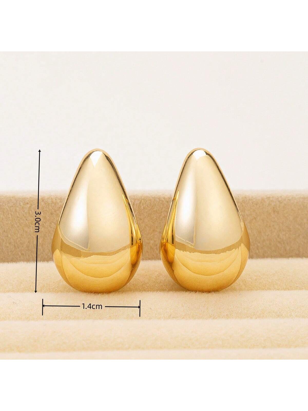 European & American Style Gold-Plated Water Drop Dangle Earrings – Trendy & Minimalist