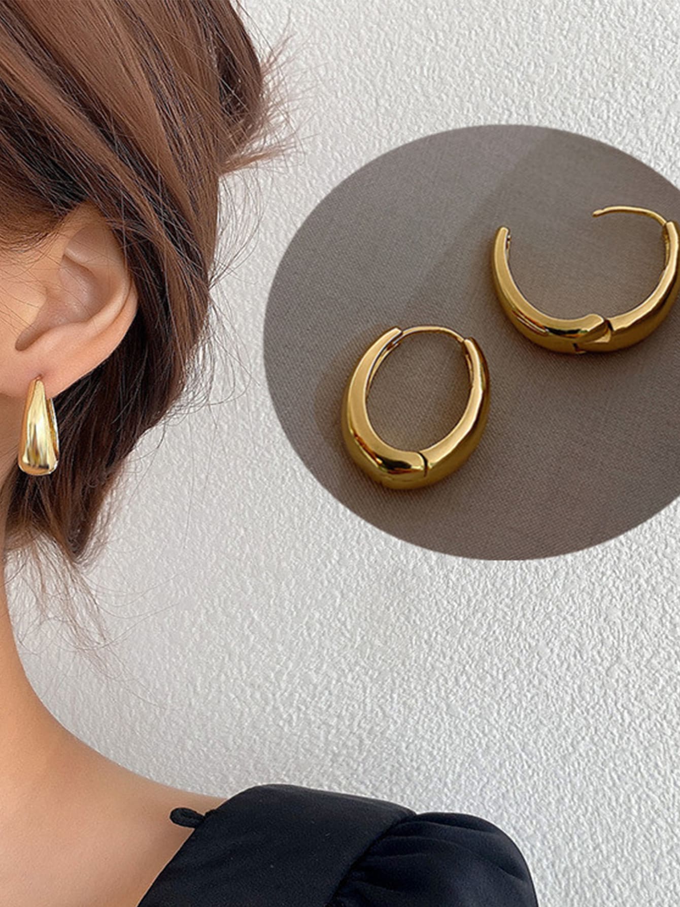 Glossy Metallic Geometric Oval Hoop Earrings for Women – Trendy & Modern