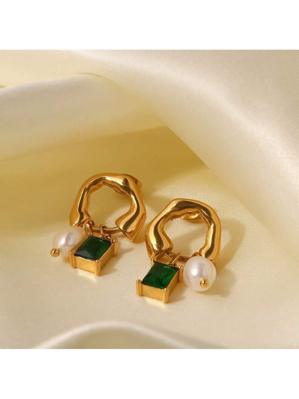Stainless Steel Pearl & Cubic Zirconia Earrings – Elegant Jewelry