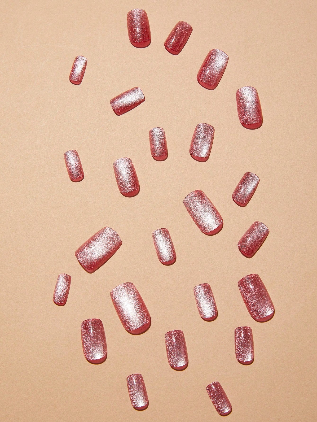 24-Piece Cat Eye Effect Glossy Almond-Shaped Press-On Nails