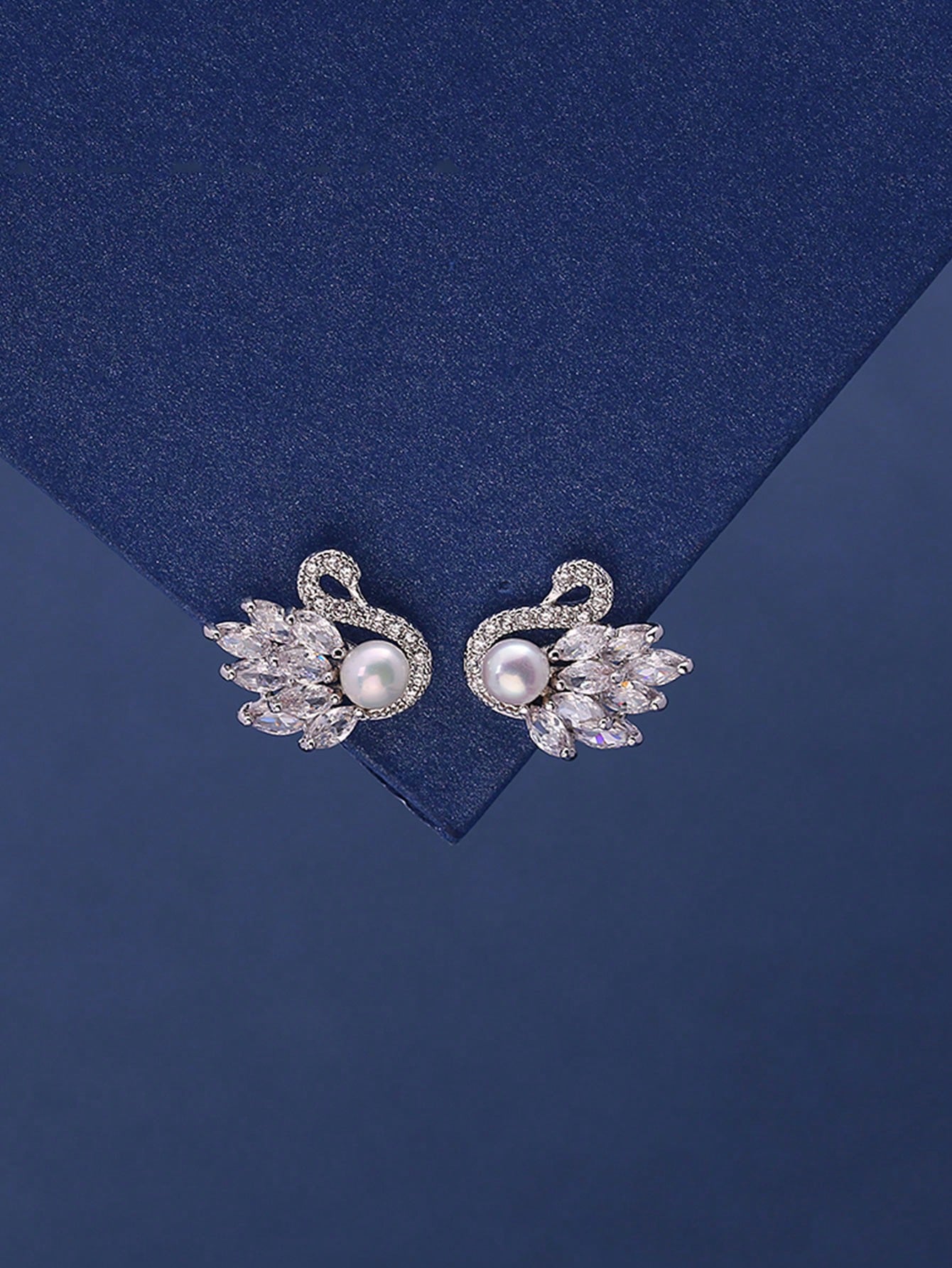 Swan Design Earrings for Women – Cultured Faux Pearl & Cubic Zirconia Decor with S925 Silver Pin